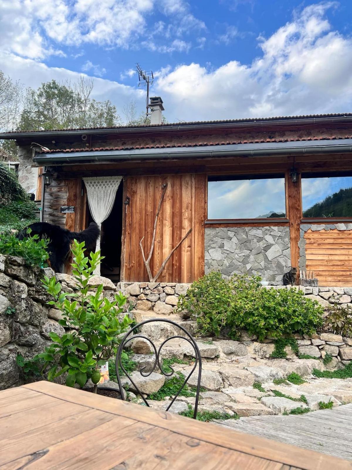 Maison Pres De La Dolce Via Avec Bain Norvegien Saint-Cierge-sous-le-Cheylard Zewnętrze zdjęcie