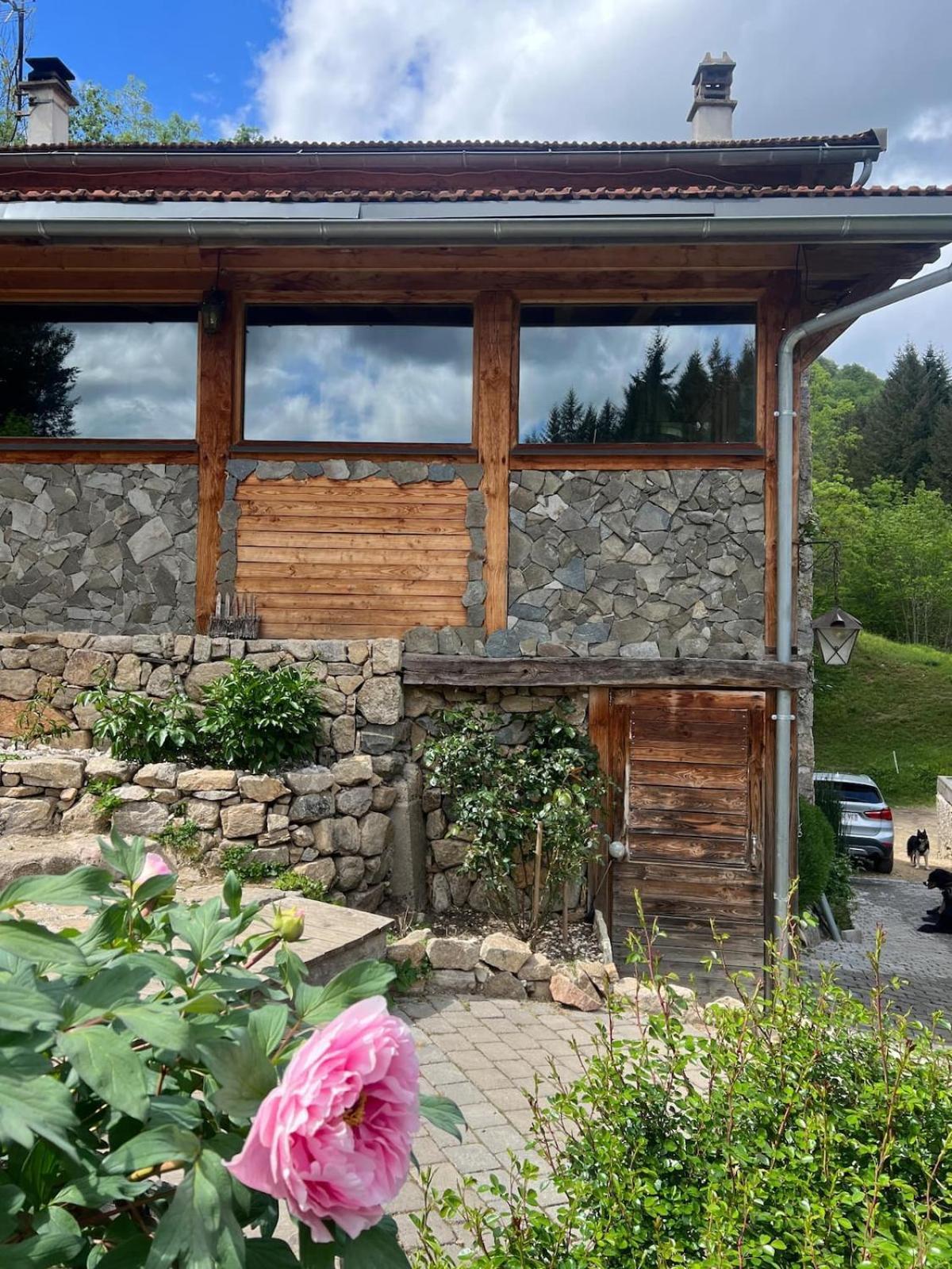 Maison Pres De La Dolce Via Avec Bain Norvegien Saint-Cierge-sous-le-Cheylard Zewnętrze zdjęcie