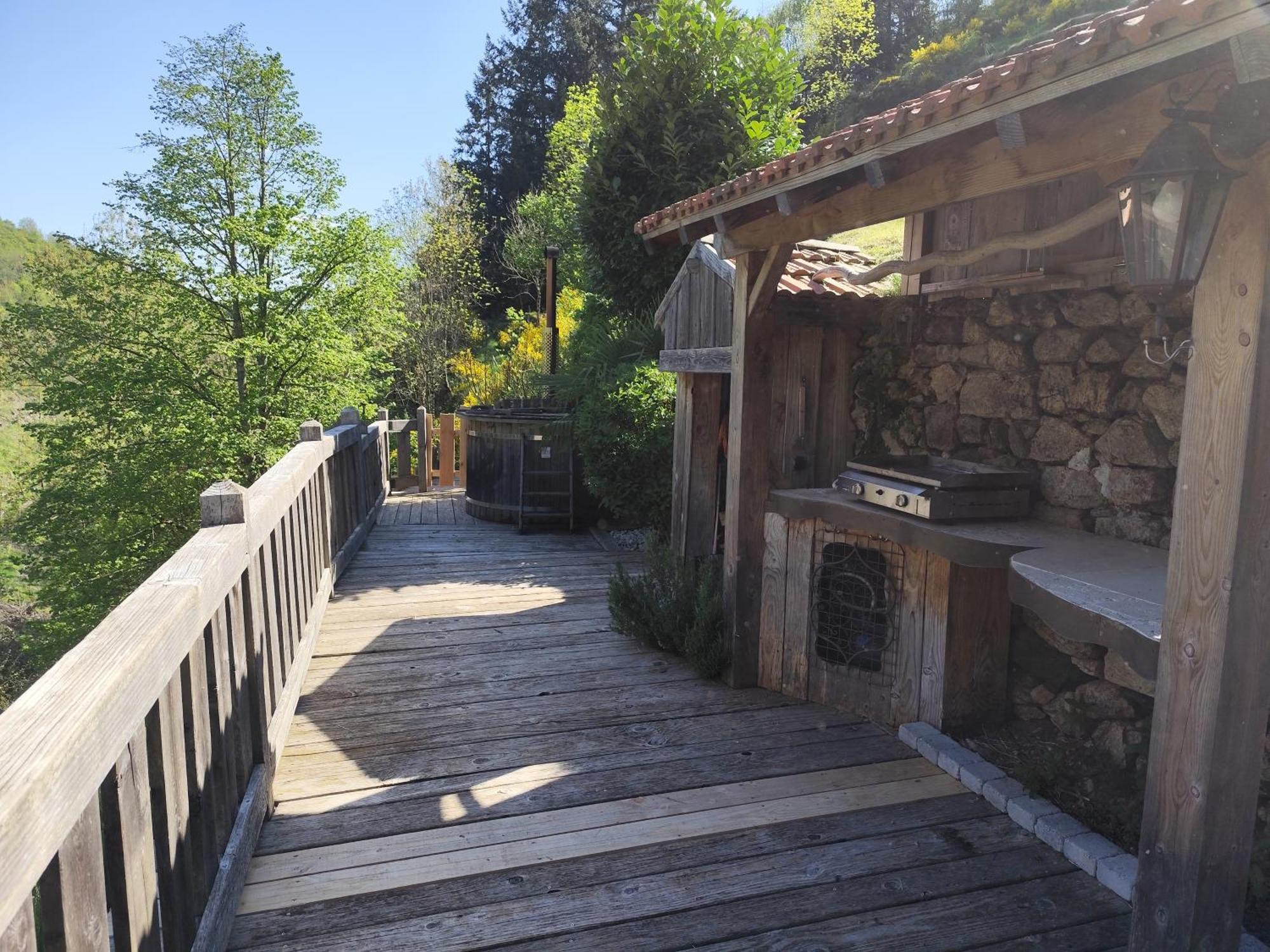 Maison Pres De La Dolce Via Avec Bain Norvegien Saint-Cierge-sous-le-Cheylard Zewnętrze zdjęcie